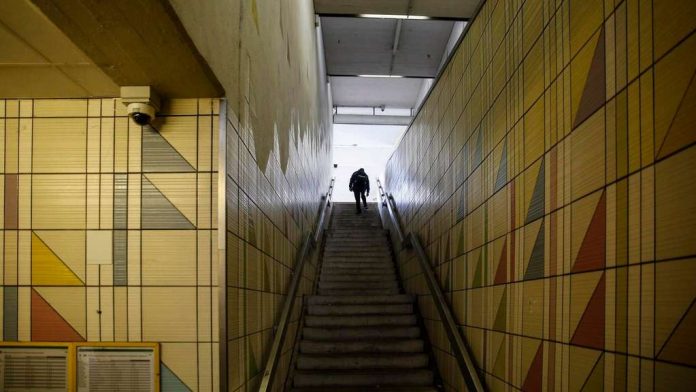 Zwei Aufzüge sollen dabei helfen, dass die U-Bahn Station Römerstadt künftig barrierefrei zugänglich ist. © Christoph Boeckheler