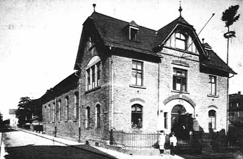 1900 Errichtung einer Turnhalle in der Habelstrasse