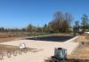 Im nördlichen Bereich des Freibades, direkt neben den Tennisplätzen, entsteht derzeit der neue öffentliche Bolzplatz. © Bittner
