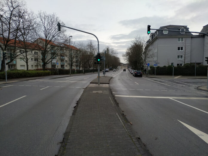 Die Dillenbur­ger Straße wird zum po­litischen Zank­apfel. Foto: Heddernheim.de